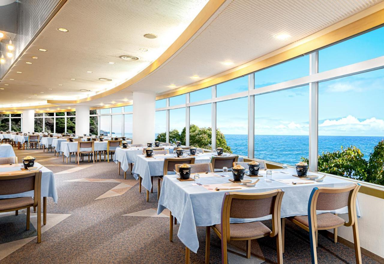 The Gran Resort Elegante Izu Хигасиидзу Экстерьер фото