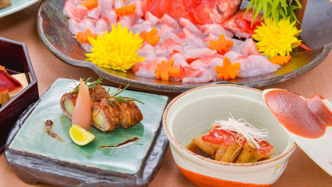 The Gran Resort Elegante Izu Хигасиидзу Экстерьер фото
